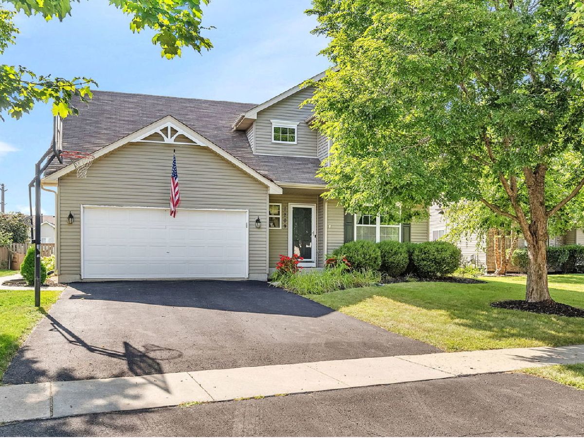 Homes Sold Fall Creek Joliet Illinois, 1209 River Haven