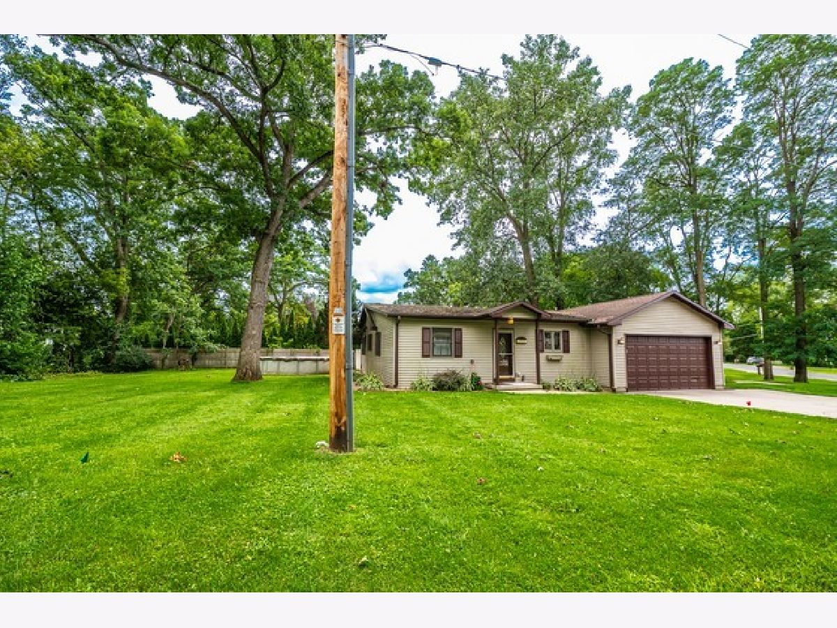  Sold Genoa City Wisconsin, W1039 Marigold