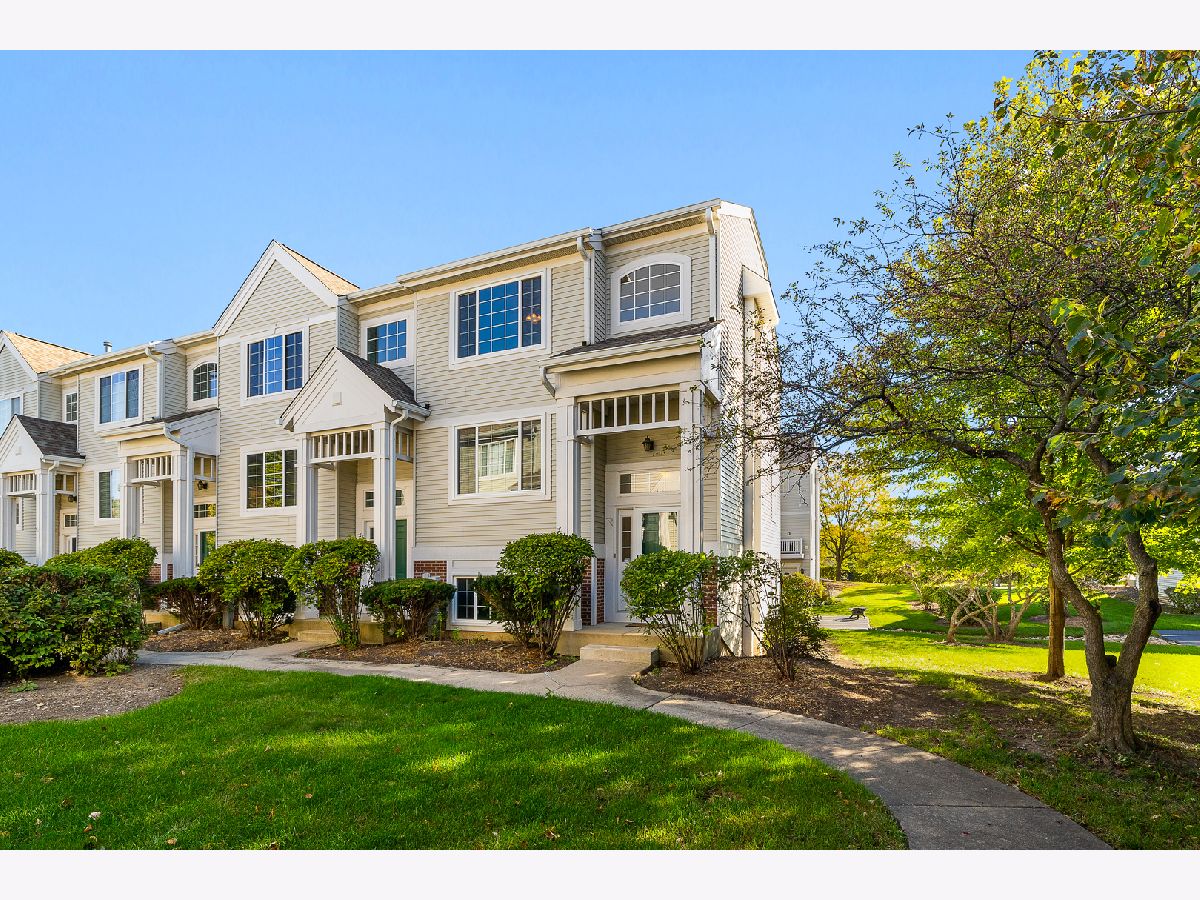 Townhomes & Condos Sold Ogden Pointe Aurora Illinois, 3346 Ravinia