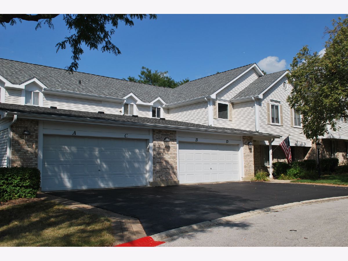 Condos & Townhomes & Homes Sold Springlake Aurora Illinois, 440 Somerset