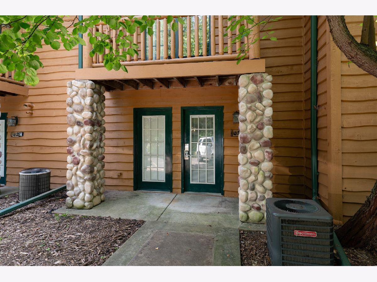 Townhomes Sold Grand Bear Utica Illinois, 2643 Il Route 178