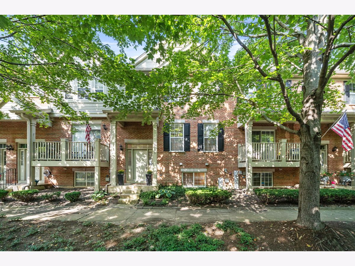 Townhomes & Condos Sold Lee Station Winfield Illinois, 0S076 Lee