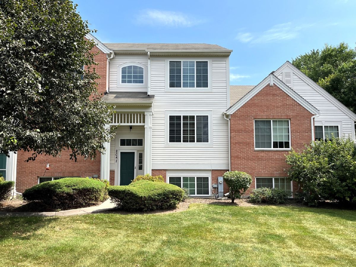 Townhomes & Condos Rented Morgan Hill Mchenry Illinois, 2057 Concord