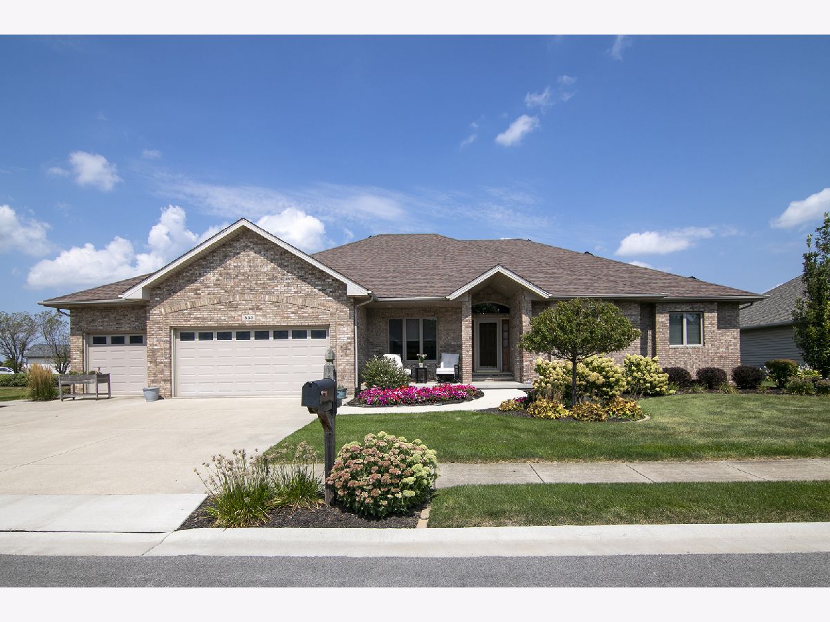 Homes & Condos & Townhomes Sold Westshore Manor Manteno Illinois, 333 8th