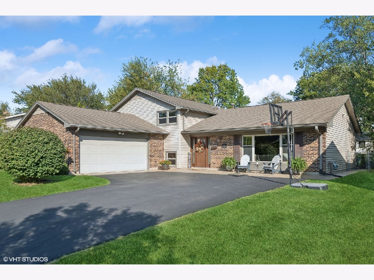 Homes Sold Old Mill Grove Lake Zurich Illinois, 480 Ginger