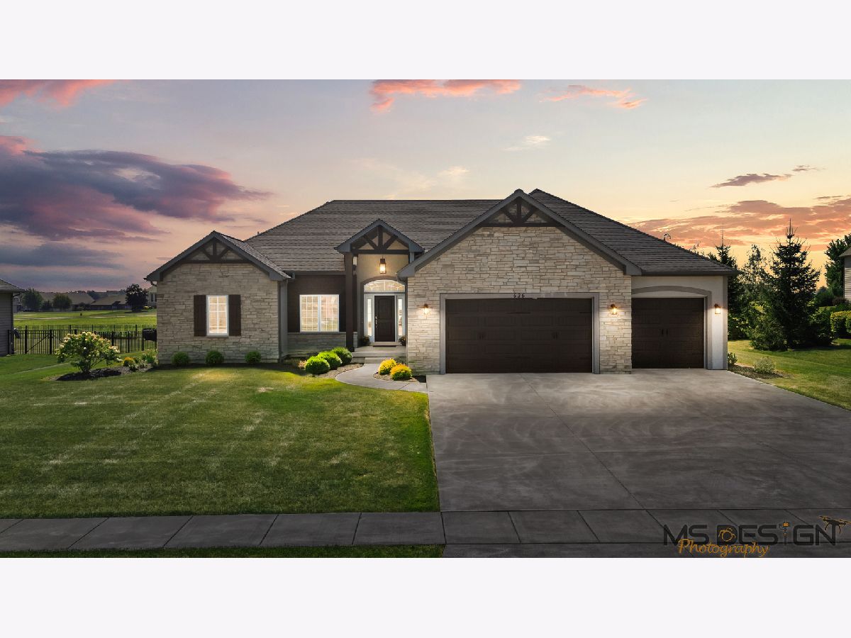 Homes Sold Krpans Parkside Estates Sycamore Illinois, 636 Independence