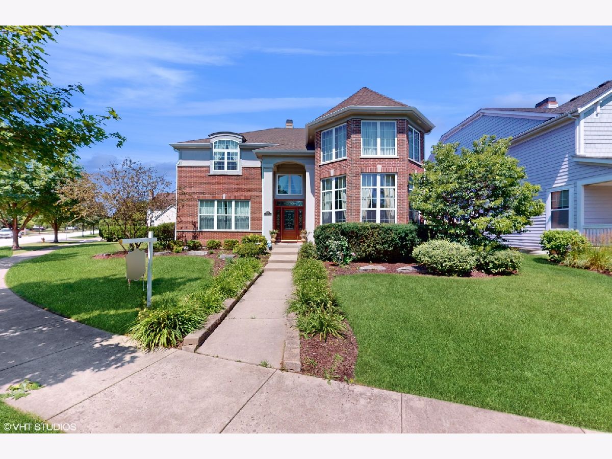Homes Rented Oakmont Vernon Hills Illinois, 1540 Oakmont