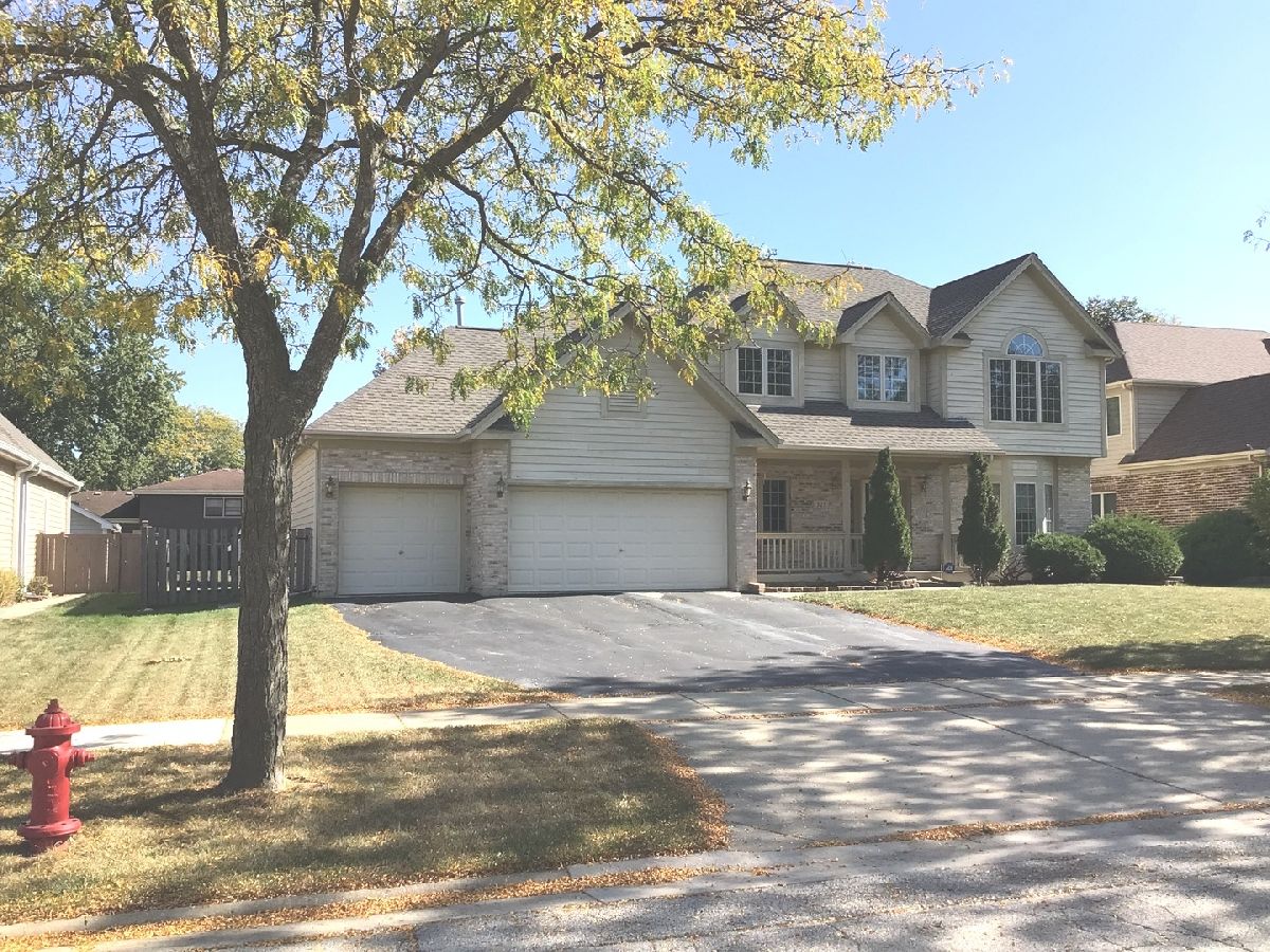 Homes Sold Rosewood Estates Roselle Illinois, 525 Grant