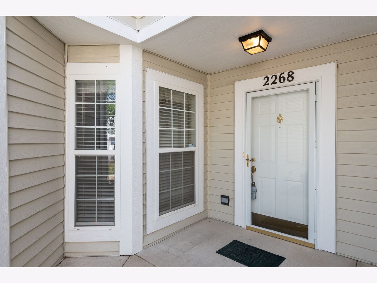 Townhomes & Condos & Homes Sold Cambridge Countryside Aurora Illinois, 2268 Scott