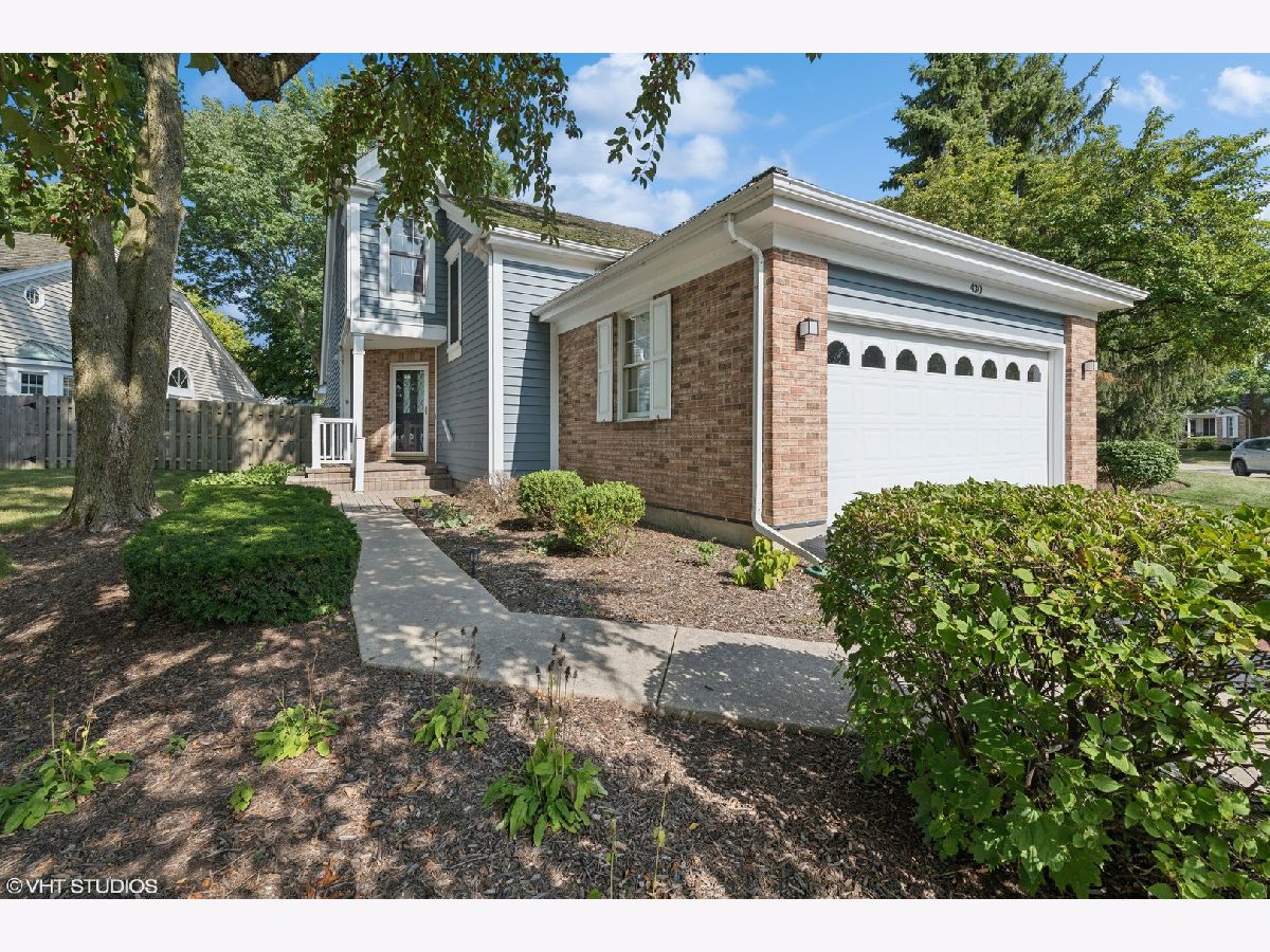 Homes & Condos & Townhomes Sold Park Barrington Barrington Illinois, 430 Park Barrington
