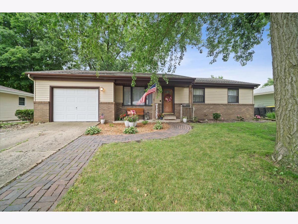 Homes Sold Brookwood Normal Illinois, 9 Brookwood