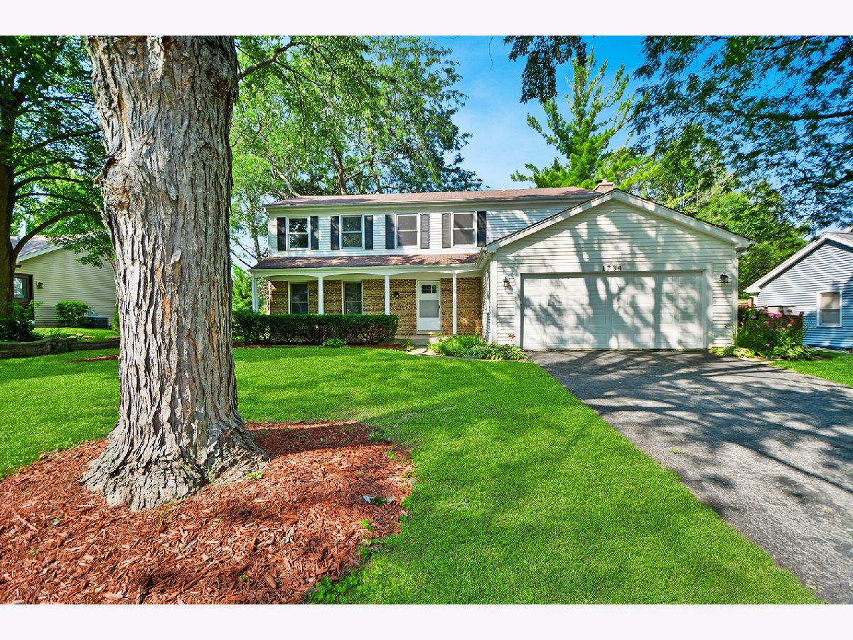 Homes Rented Tullamore Mundelein Illinois, 1734 Bishop