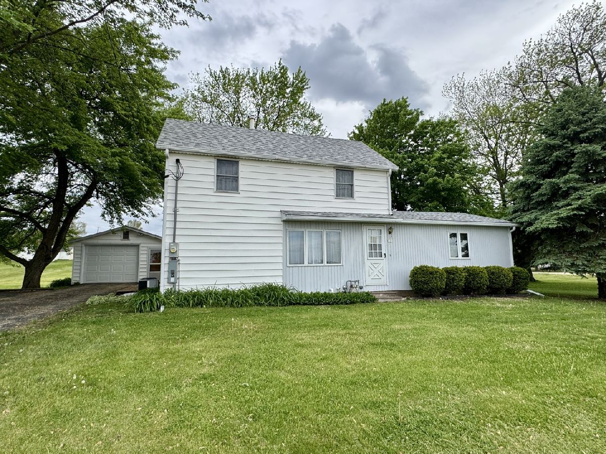  Sold Sheffield Illinois, 321 North