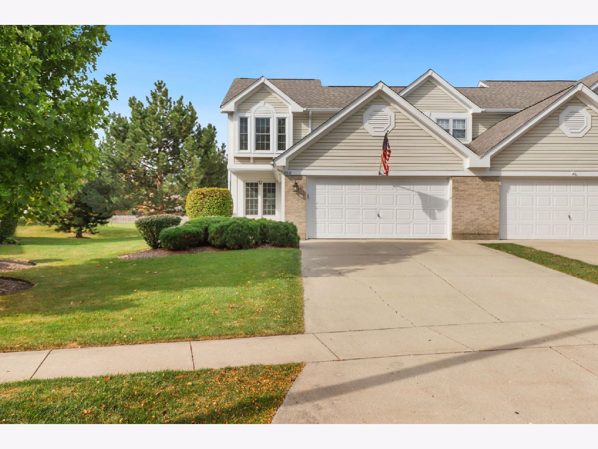 Townhomes Sold Stonebridge Crystal Lake Illinois, 850 Stonebridge