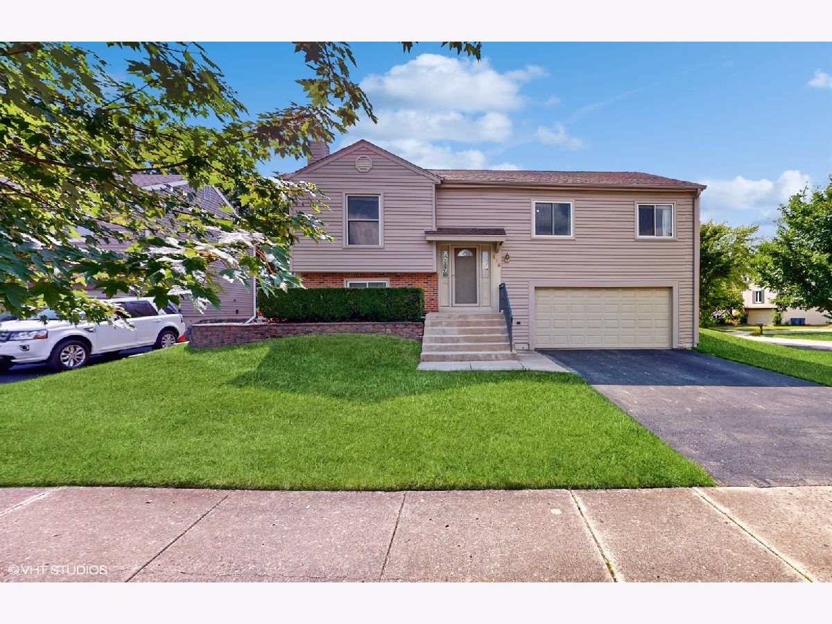 Homes Sold Brookfarm Bartlett Illinois, 966 Stuart