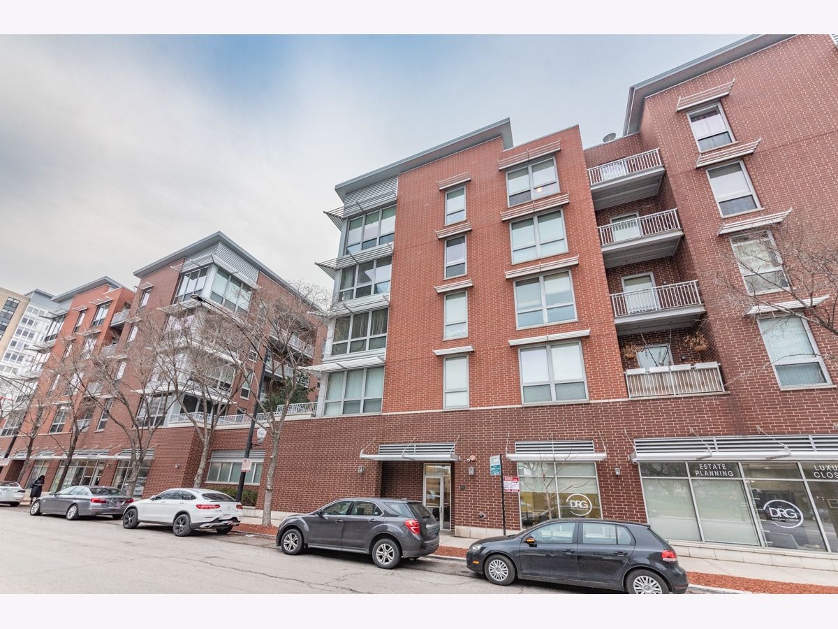 Condominiums Rented Lakeside Lofts Chicago Illinois, 2035 Indiana