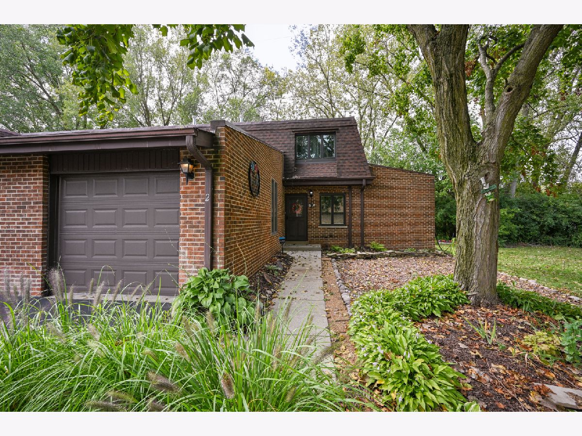 Condos & Townhomes Sold Colonial Heights Palos Heights Illinois, 2 Parliament