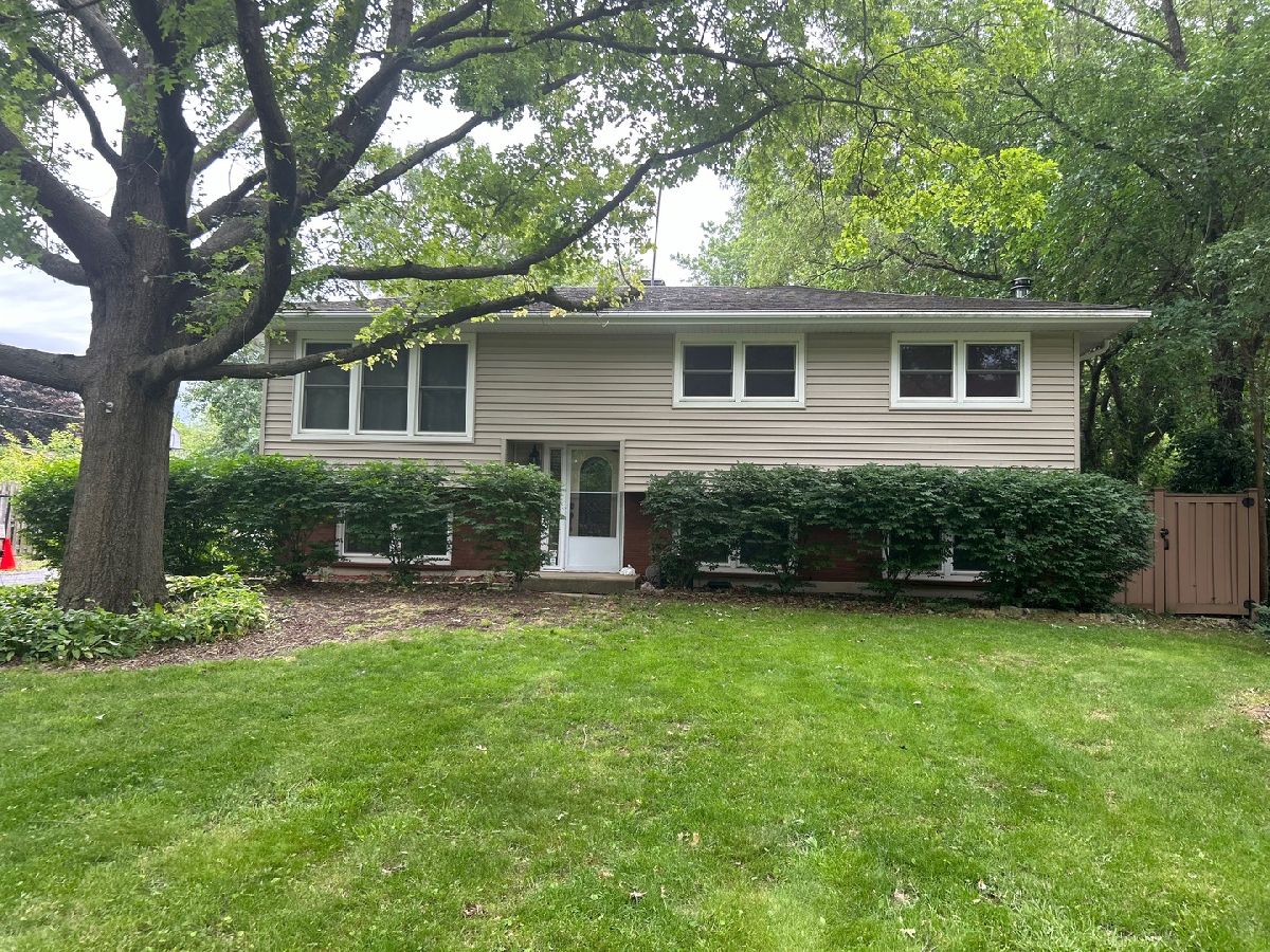  Rented West Chicago Illinois, 4N311 Norris