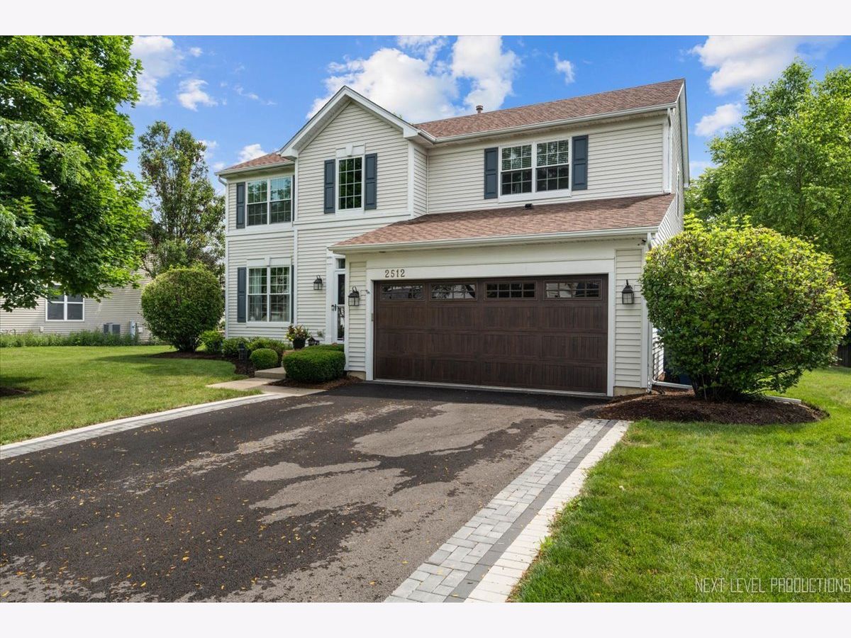 Homes & Townhomes Sold Blackberry Crossing West Montgomery Illinois, 2512 Simon