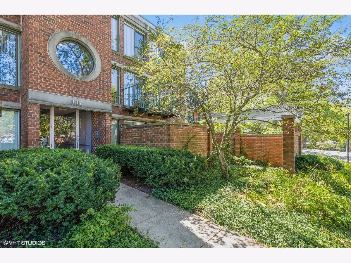 Condos & Townhomes Sold Meadowlake Northfield Illinois, 3010 Arbor