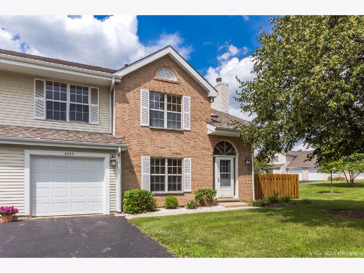 Townhomes & Homes Rented Kensington Gurnee Illinois, 4442 Brookhaven