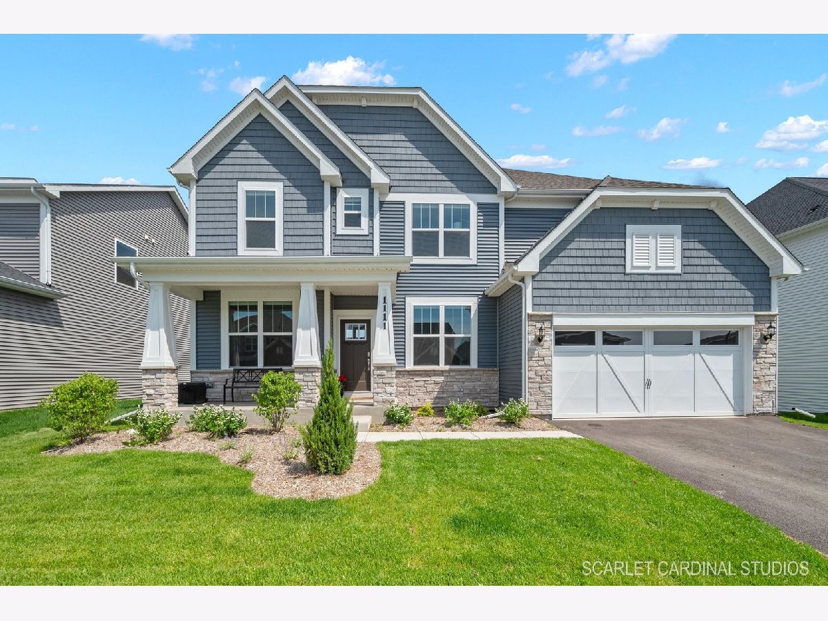 Homes & Condos & Townhomes Sold Naper Commons Naperville Illinois, 1111 Hibbard