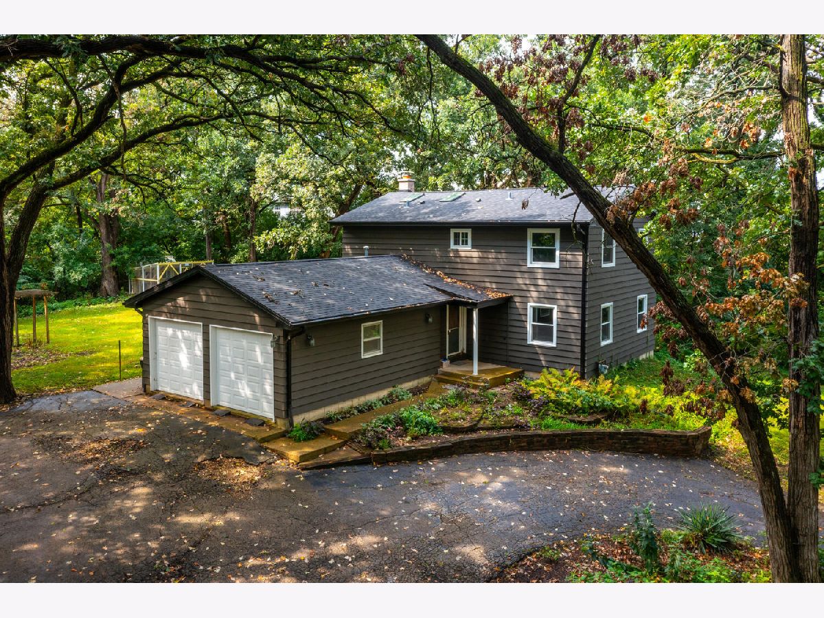 Homes Sold Lake In The Hills Estates Algonquin Illinois, 10800 Willy