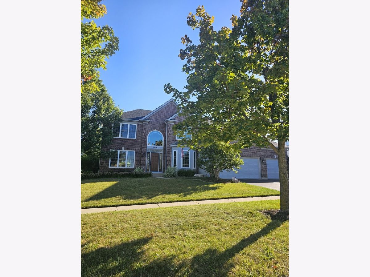 Townhomes & Homes Sold Grand Pointe Meadows West Dundee Illinois, 2604 Oak