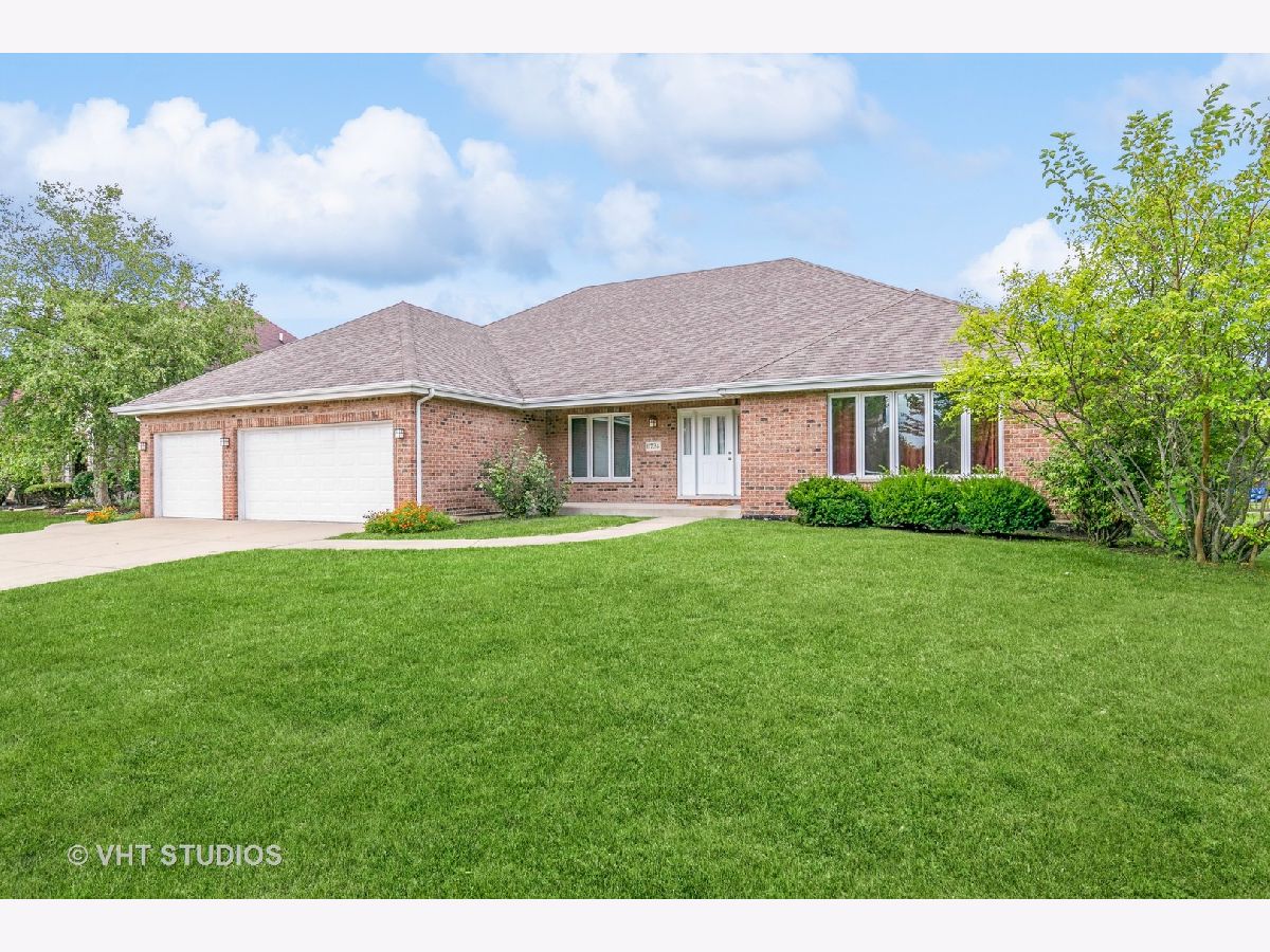 Homes & Townhomes Sold Bridges Of Mokena Mokena Illinois, 11724 Golden Gate
