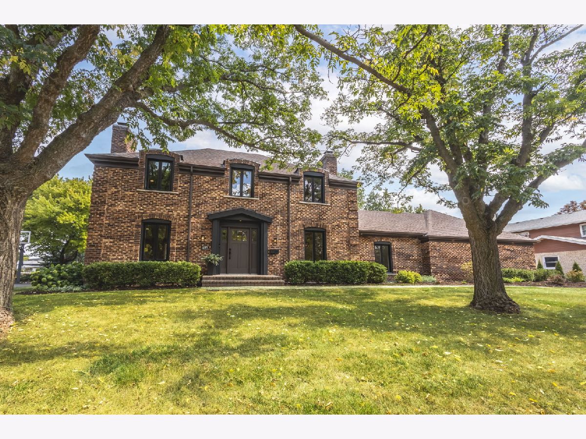 Townhomes & Condos & Homes Sold Elk Grove Estates Elk Grove Village Illinois, 695 Ruskin