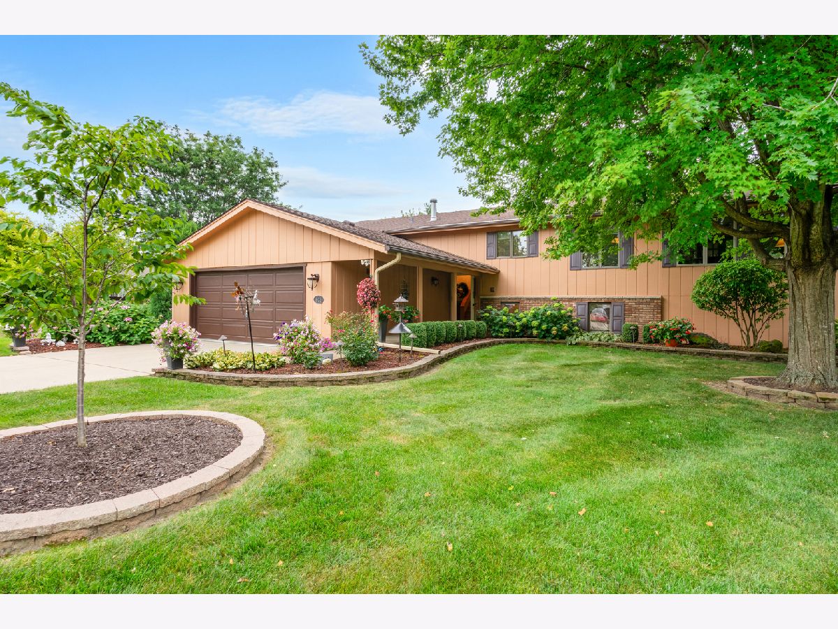 Homes Sold Prairie View Harvard Illinois, 602 Deerpath