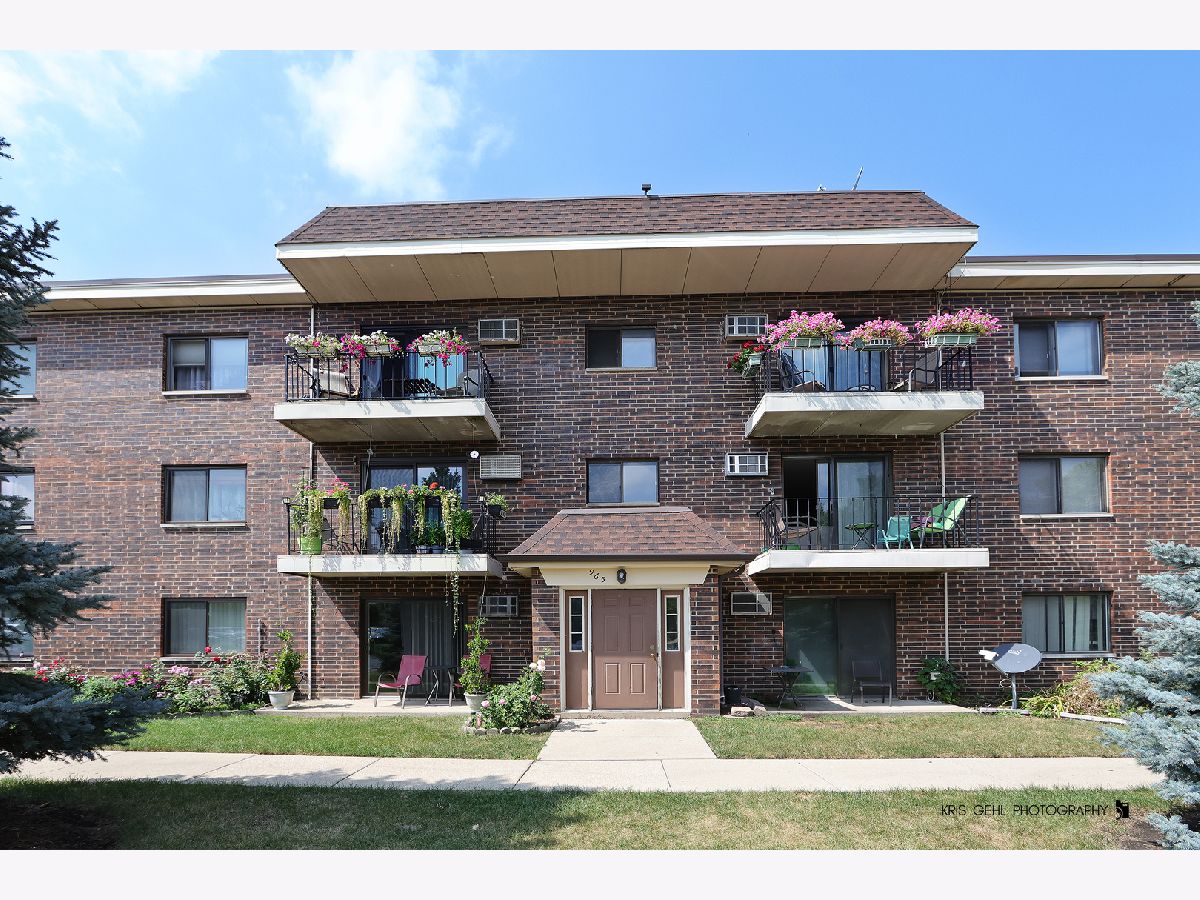 Condominiums Sold Kings Point Condos Addison Illinois, 965 Rohlwing