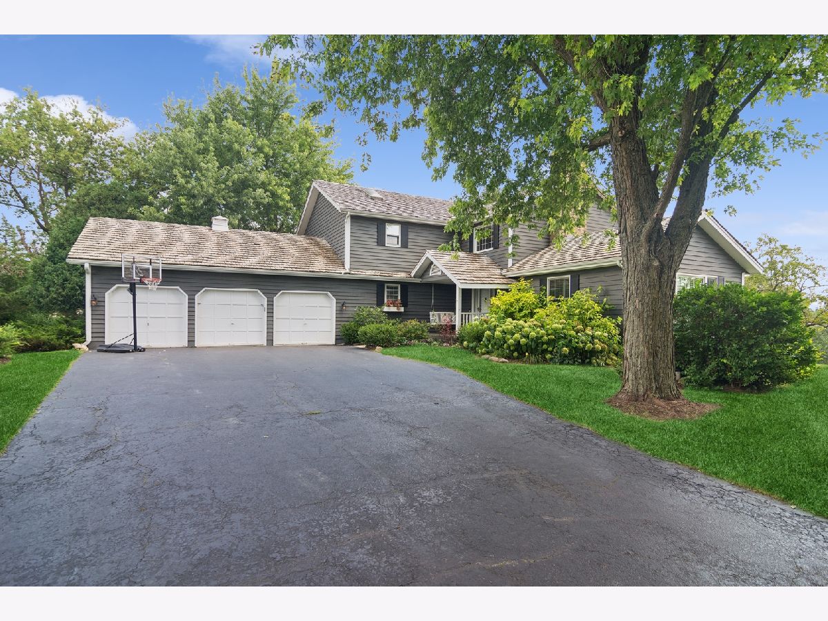 Homes Sold Farm Trails Lake Barrington Illinois, 25333 Cayuga