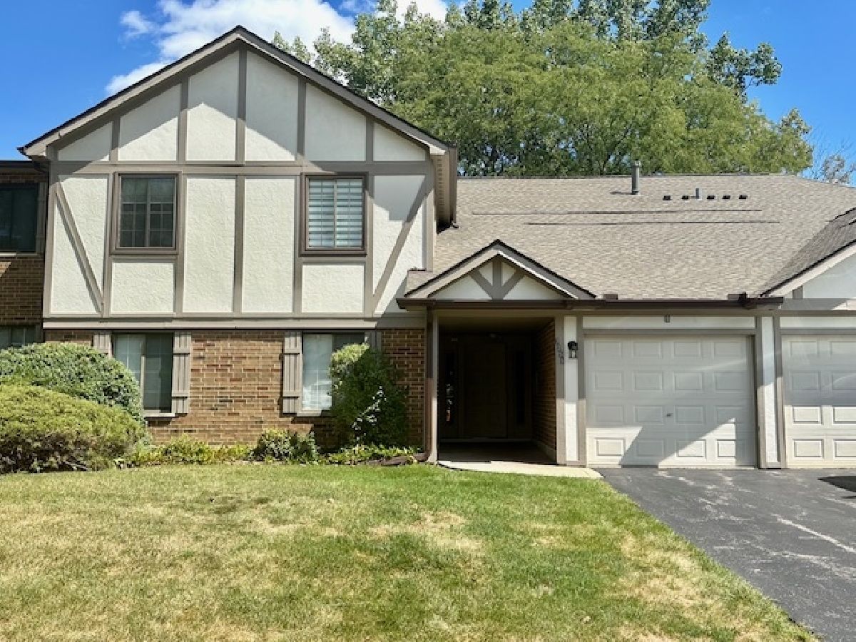 Condominiums Sold Deerpath Manor Palatine Illinois, 2259 Enlund