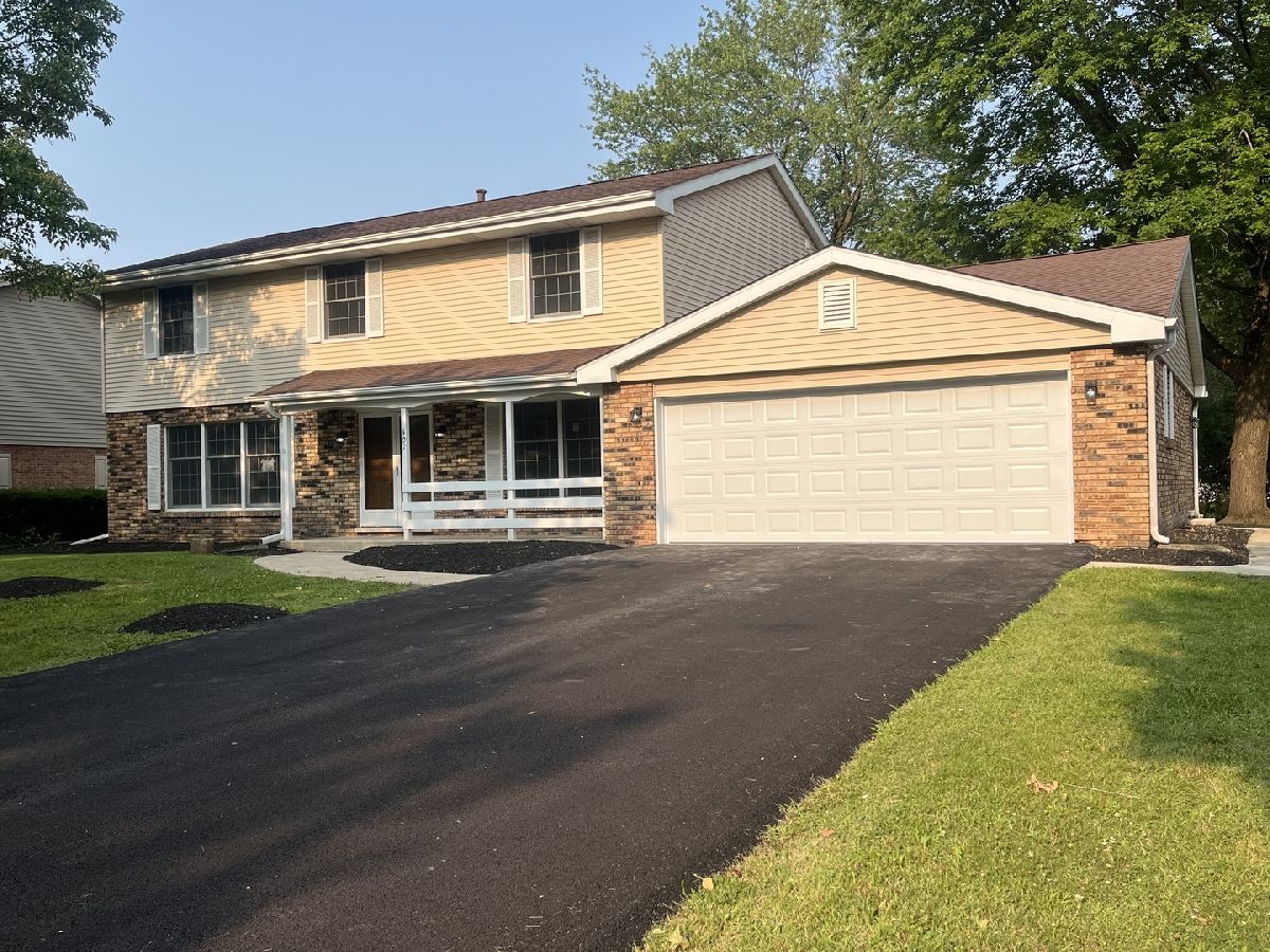 Homes Sold Burr Oaks Joliet Illinois, 407 Meadow Wood