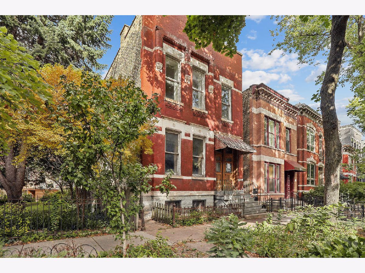 Condominiums & Homes Sold East Ukrainian Village Chicago Illinois, 822 Winchester