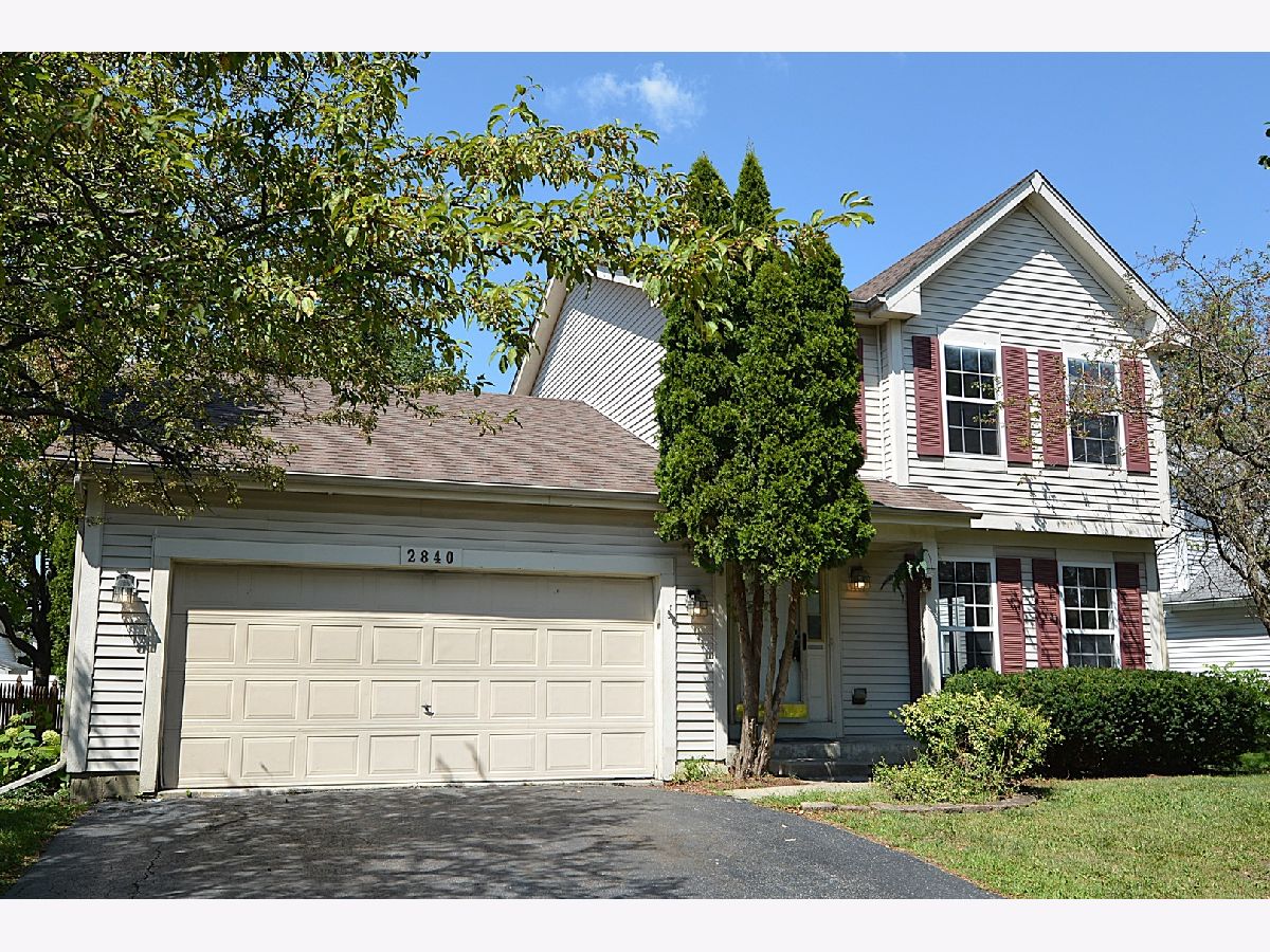 Townhomes & Condos & Homes Sold Woodlake Naperville Illinois, 2840 Bluewater