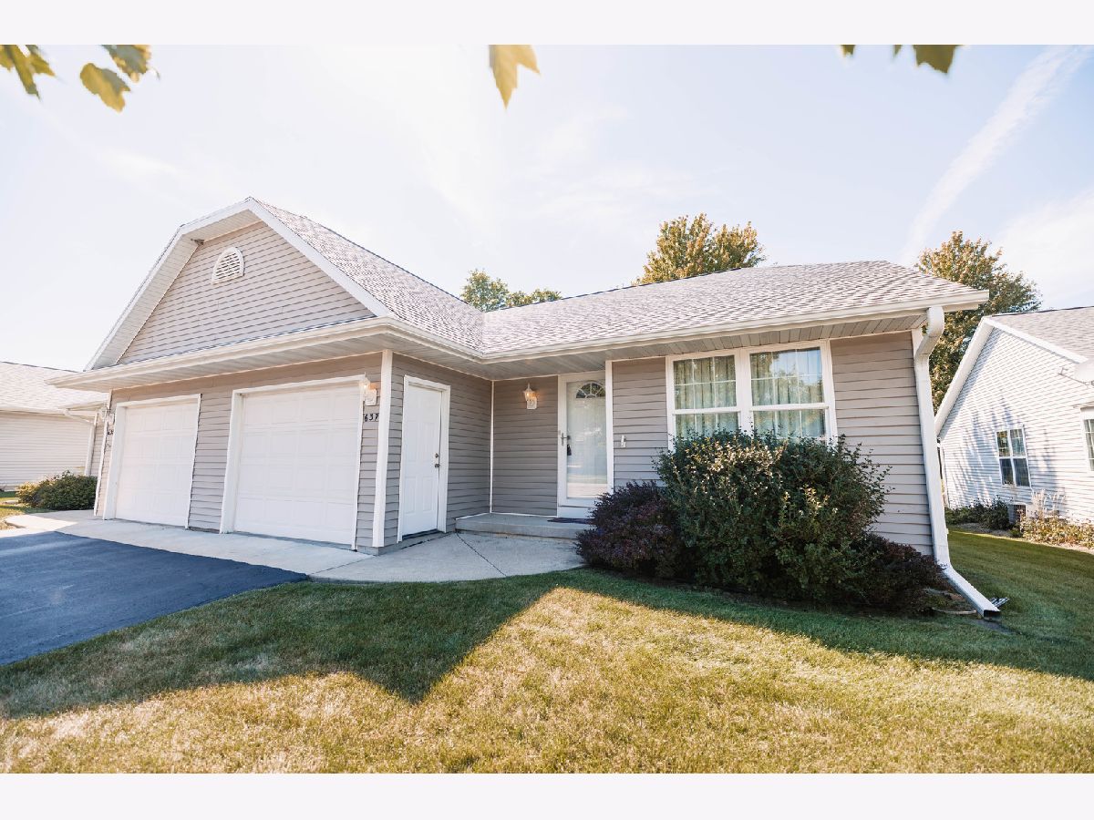  Sold Pecatonica Illinois, 637 Grove