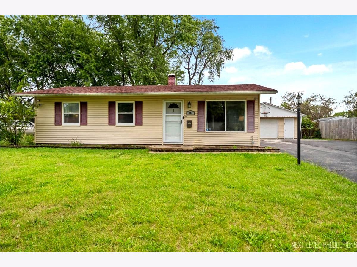 Homes Sold Beau Ridge Aurora Illinois, 742 Cedardale