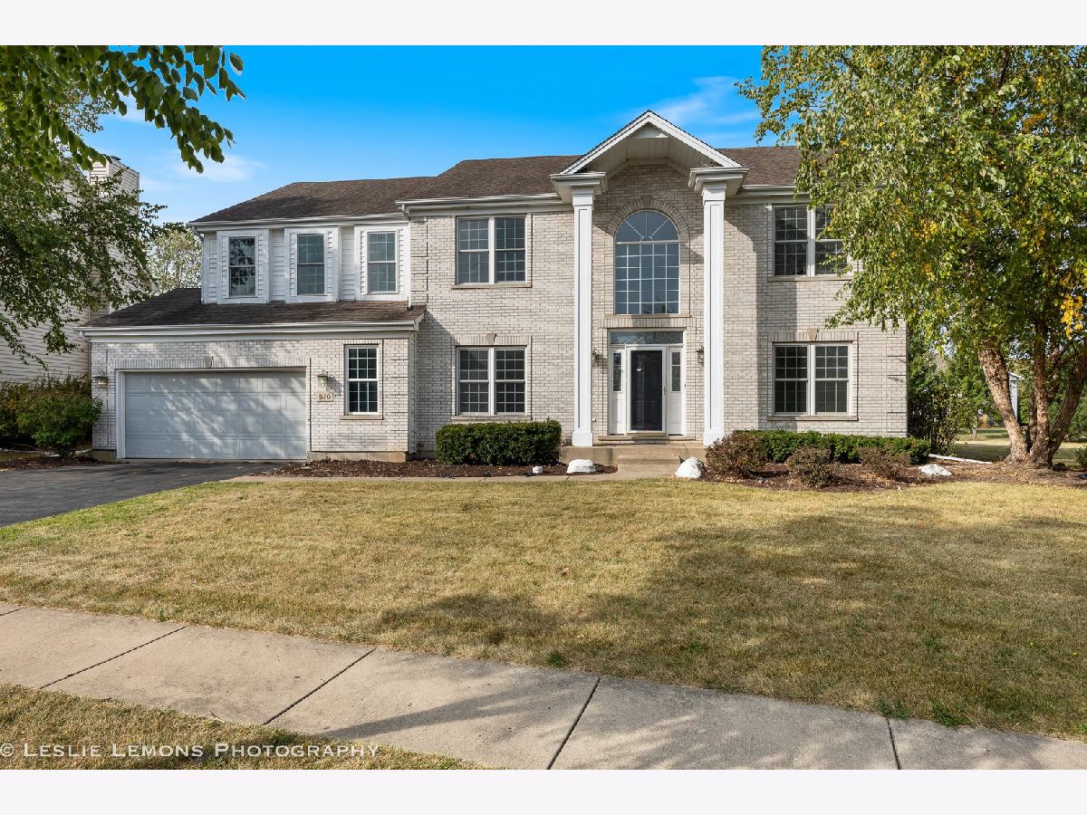 Homes & Townhomes Sold Coves Algonquin Illinois, 970 Estancia