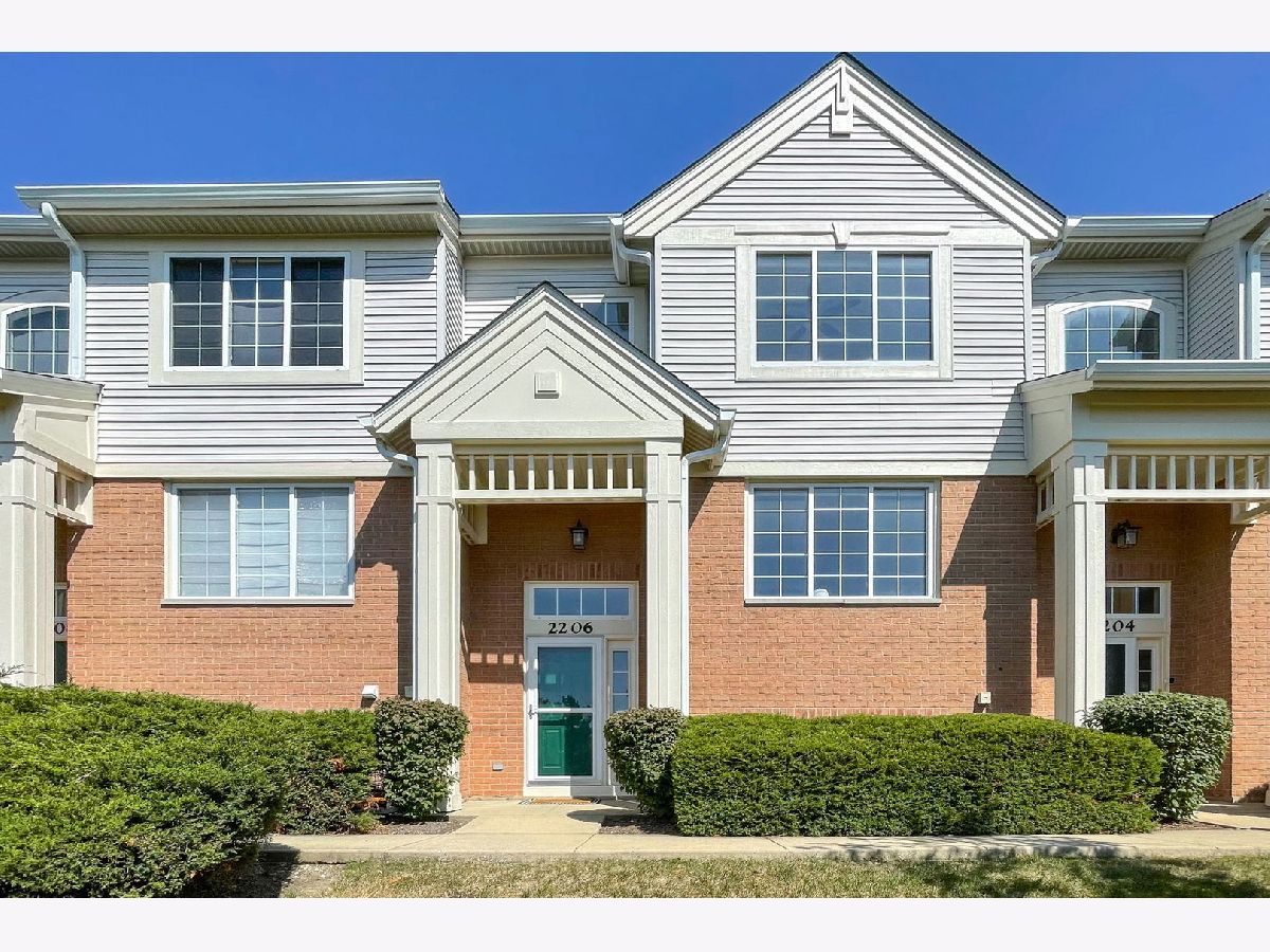 Townhomes Sold Bella Oaks Addison Illinois, 2206 Concord