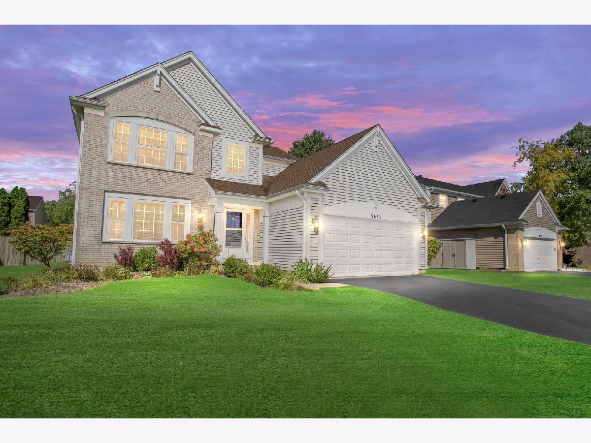 Homes & Townhomes Sold Southwind Huntley Illinois, 9683 Compton