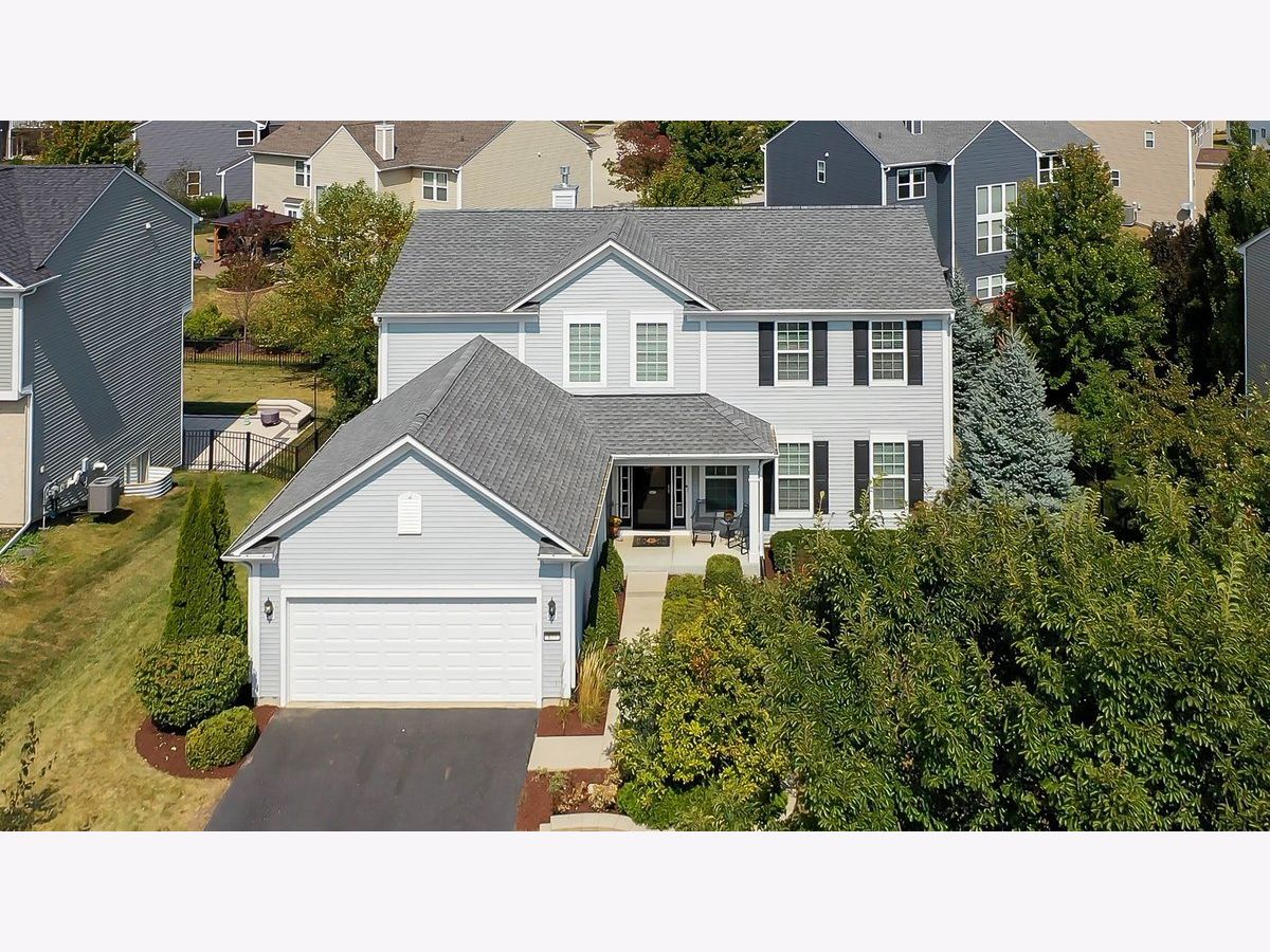 Townhomes & Homes Sold Prescott Mill Oswego Illinois, 177 Chapin