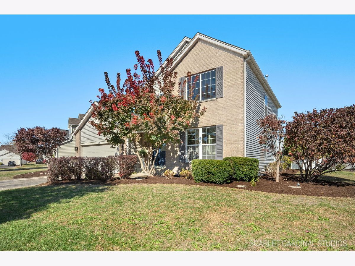 Homes Sold Wesmere Oaks Plainfield Illinois, 1728 Tall Oaks