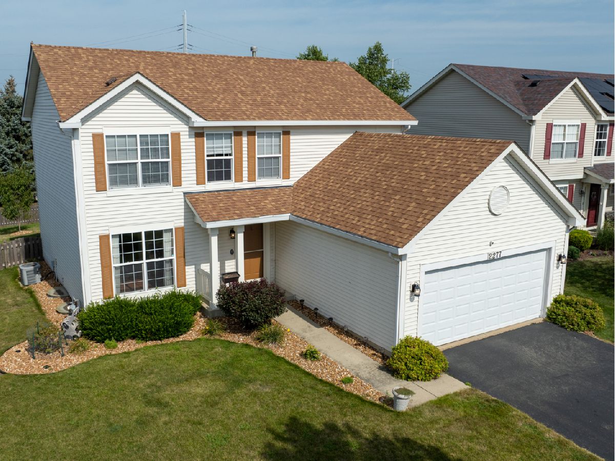 Townhomes & Homes Sold Lakewood Creek Montgomery Illinois, 2277 Jason