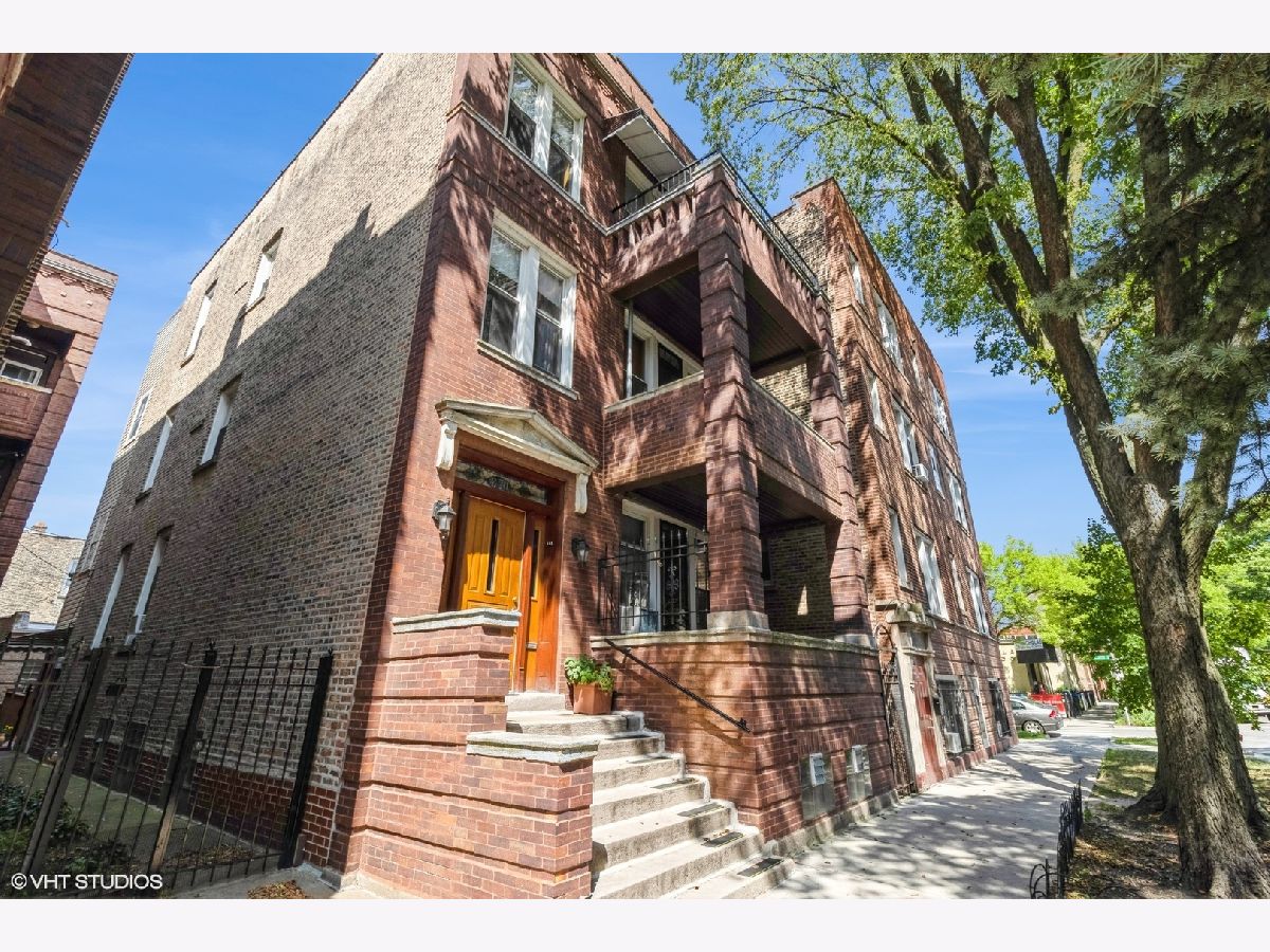 Condos & Townhomes & Homes Sold Ukrainian Village Chicago Illinois, 820 Leavitt