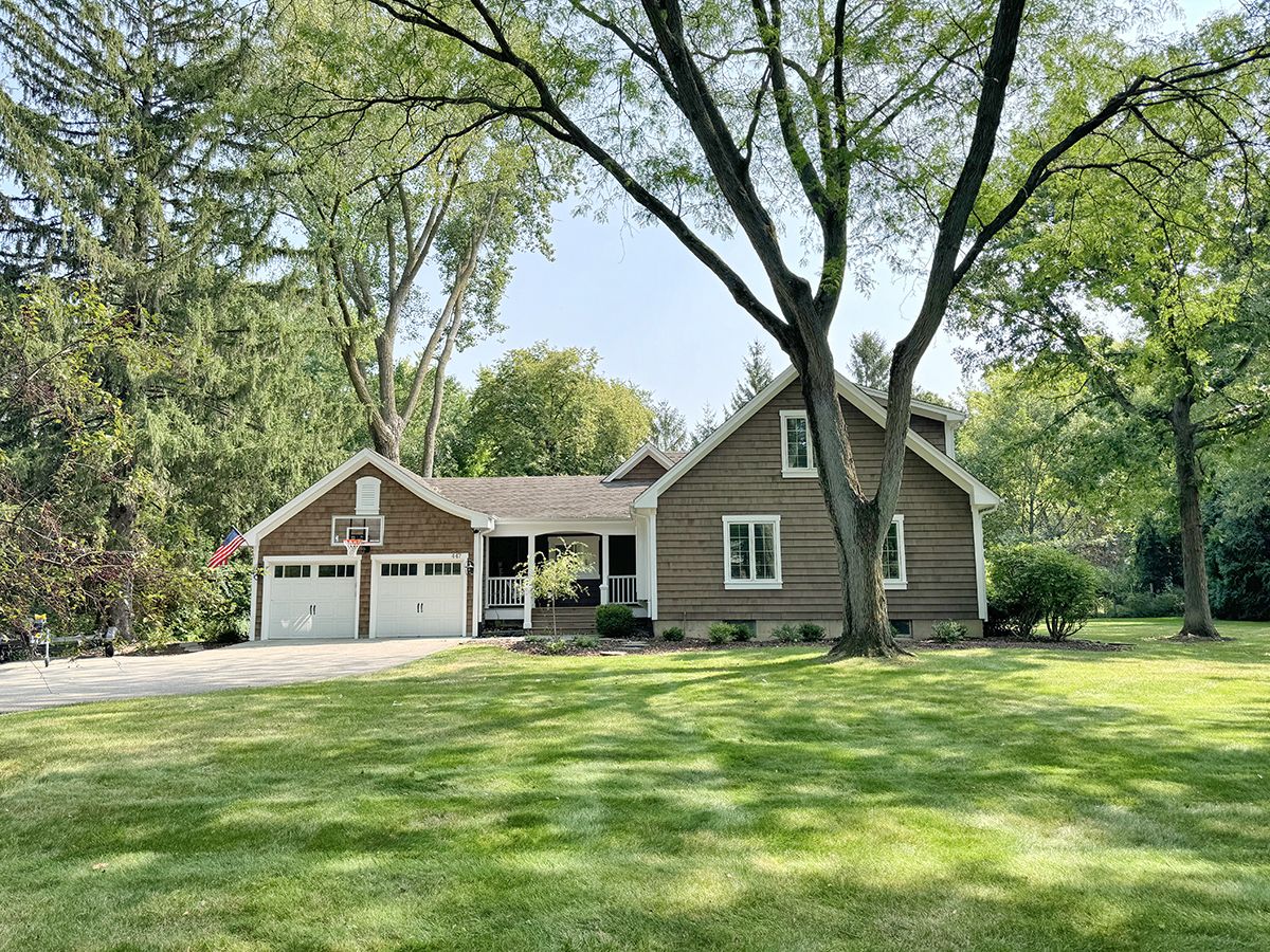 Homes Sold Country Club Addition Lakewood Illinois, 447 Hampshire