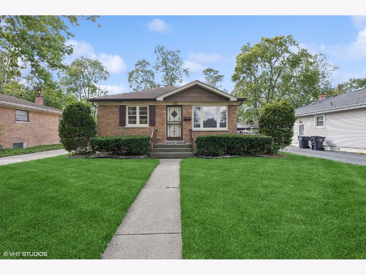 Homes Sold Hoekstras Dutch Valley South Holland Illinois, 16360 Evans