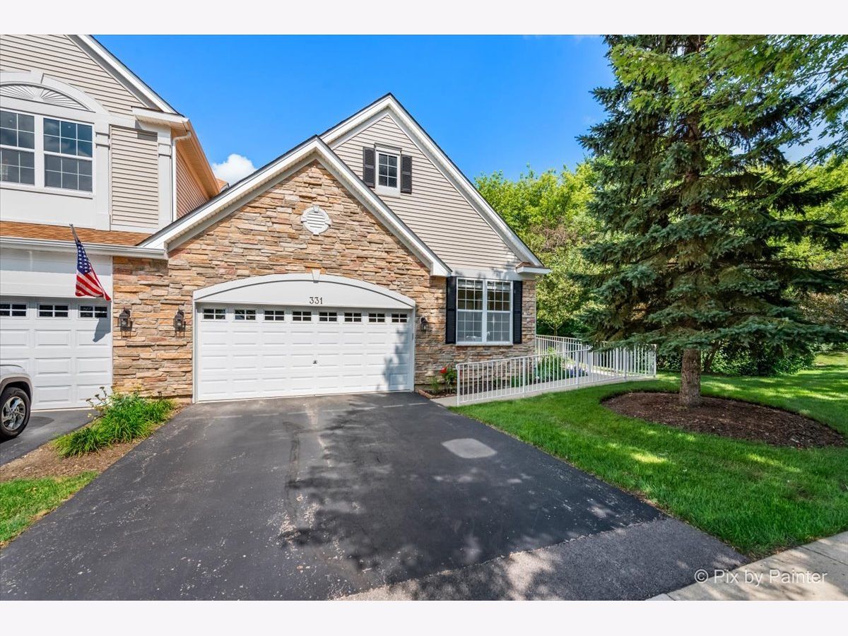 Townhomes Sold Winding Creek Algonquin Illinois, 331 Katrina