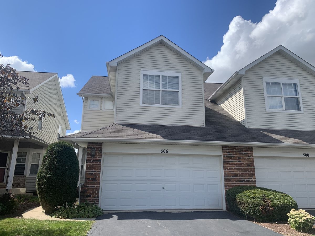 Townhomes & Homes Rented Marquette Landing Romeoville Illinois, 506 Le Moyne